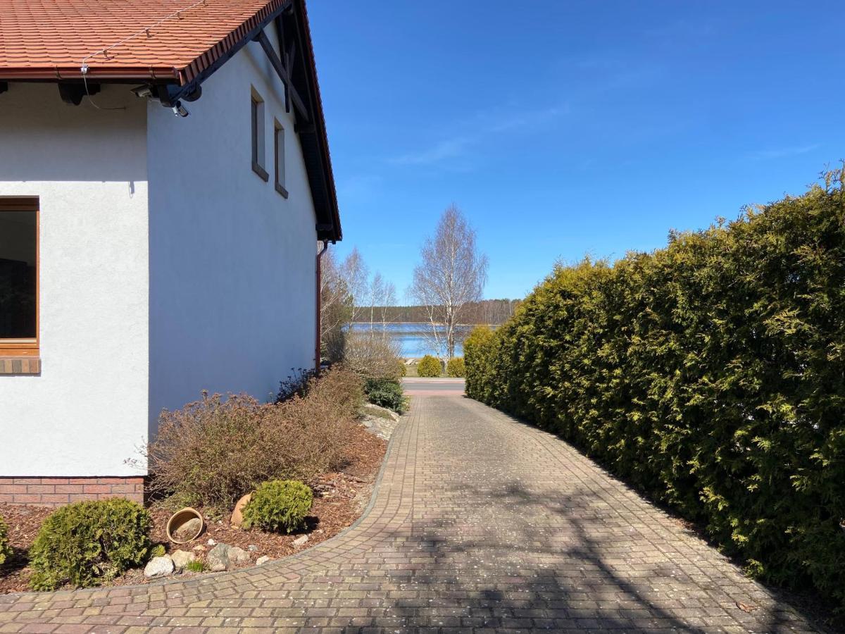 Dom U Zbyszka Z Prywatna Plaza Villa Kiedrowice Buitenkant foto